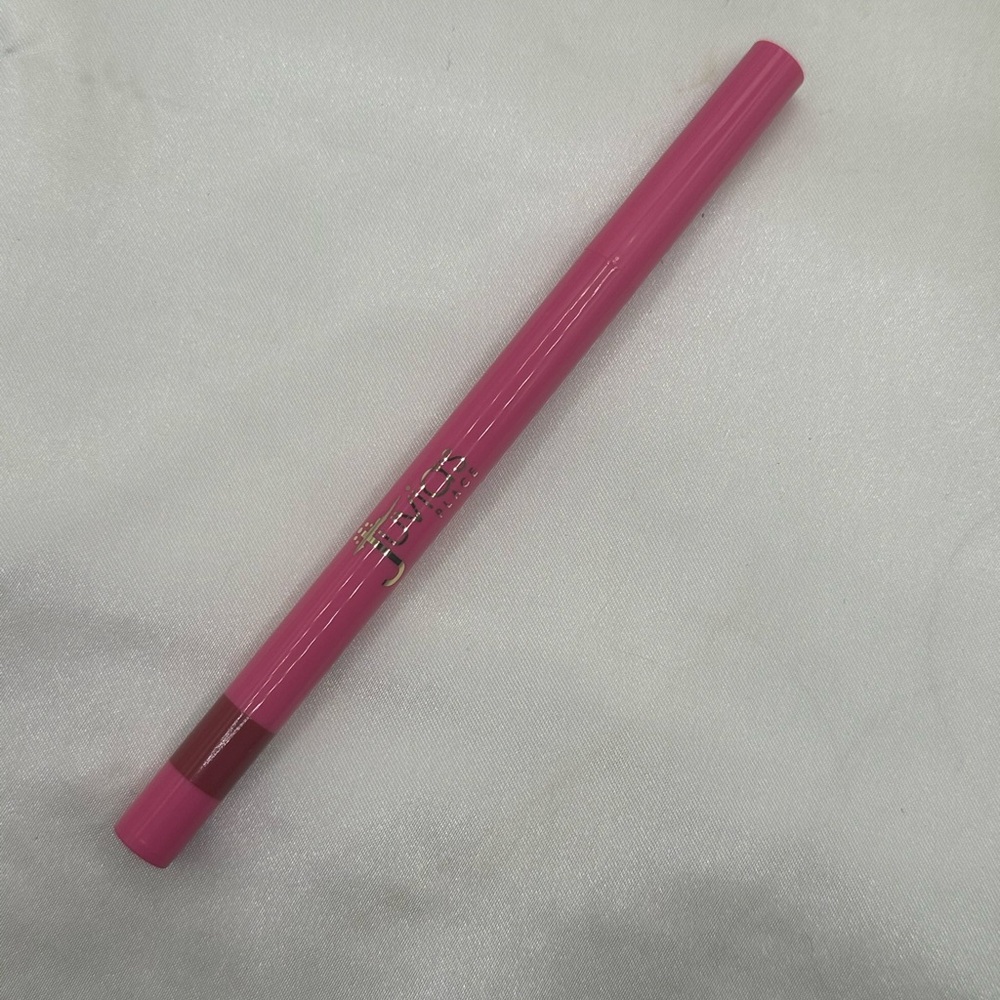 Juvia's Place Luxe Liner - Ruby